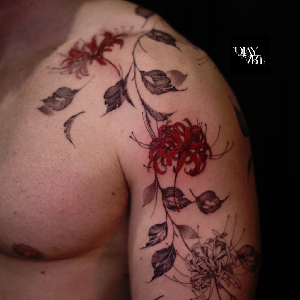 Tatouage floral lycoris par DjayArt